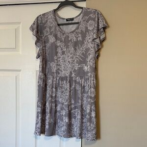 HEIMISH USA Gray Floral Babydoll Top